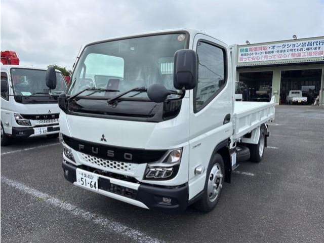 Mitsubishi Fuso Canter 1