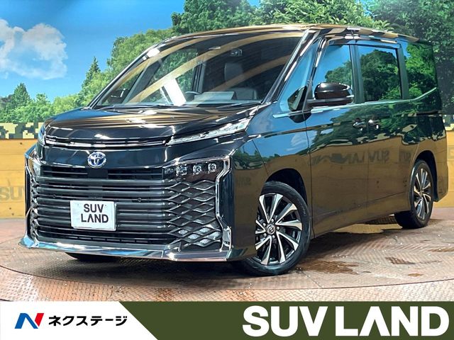 2023 Toyota Voxy
