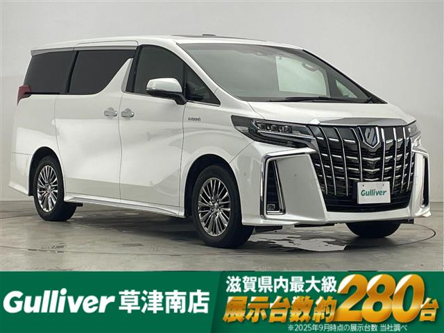 Toyota Alphard 1
