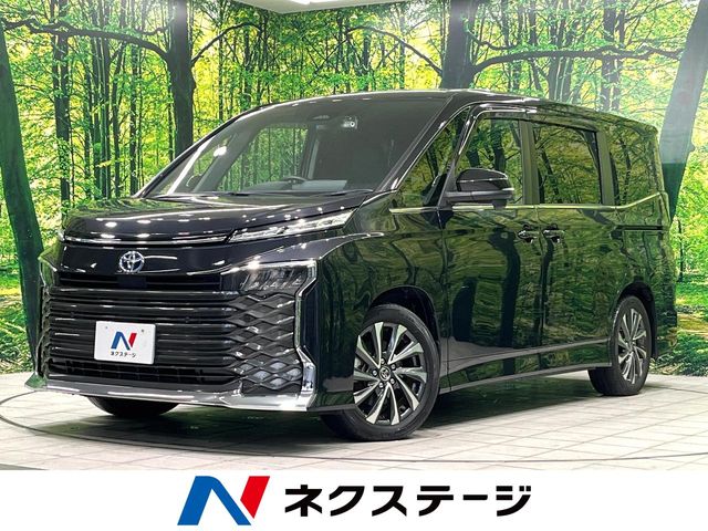 2023 Toyota Voxy