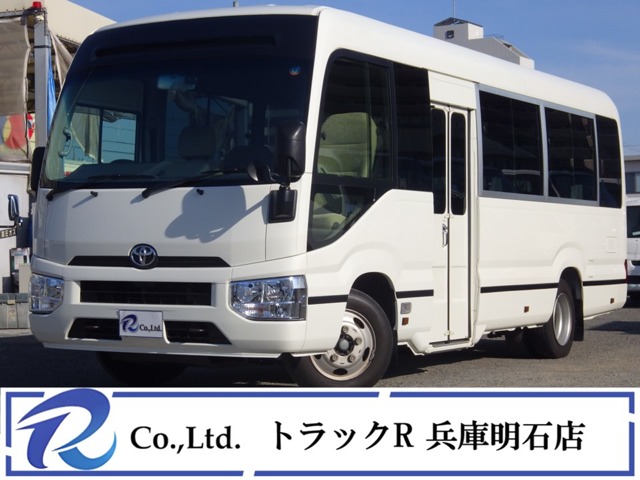 Toyota Coaster 1