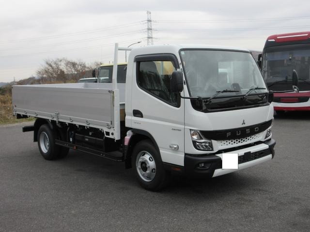 Mitsubishi Fuso Canter 1