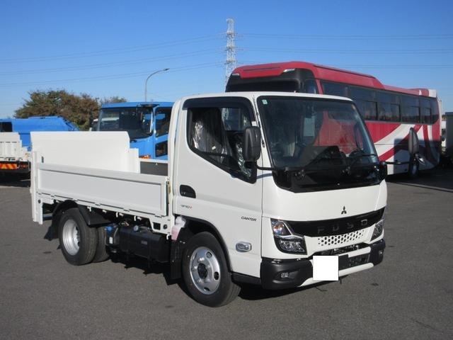 Mitsubishi Fuso Canter 1