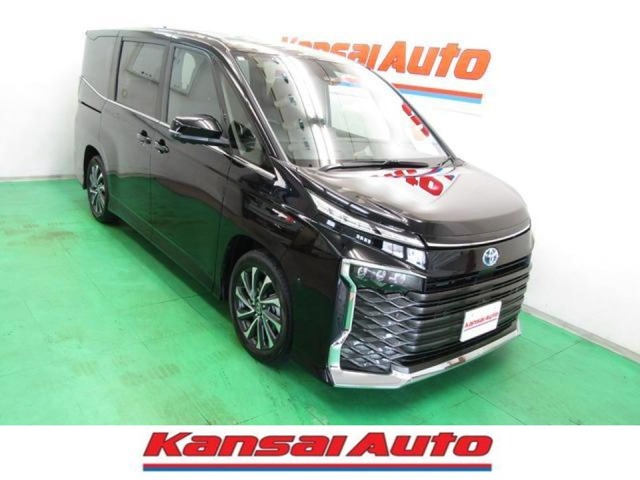 2025 Toyota Voxy