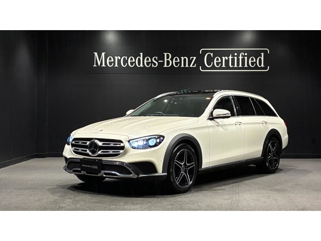 Mercedes-Benz E-Class All-Terrain 1