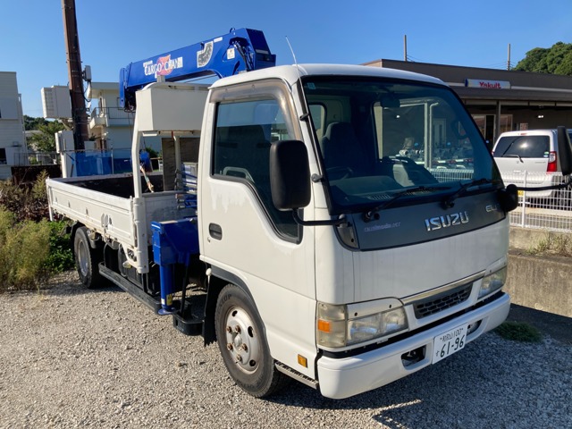 Isuzu Elf 1