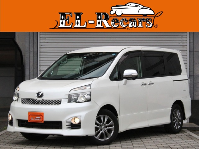 Toyota Voxy 1
