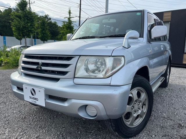 2005 Mitsubishi Pajero iO
