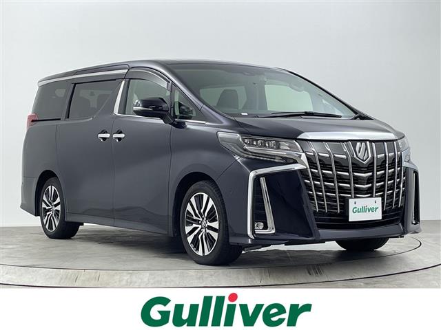 Toyota Alphard 1