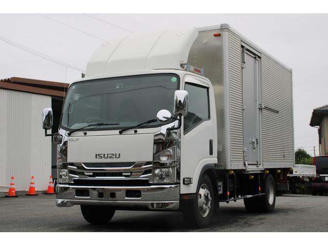 2018 Isuzu Elf
