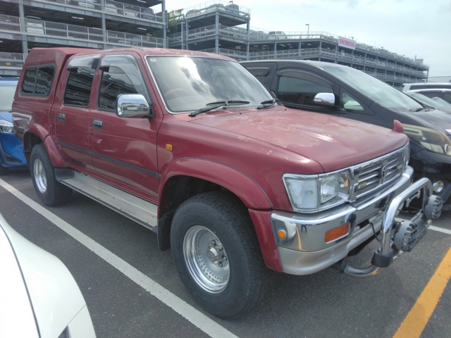 Toyota Hilux 1