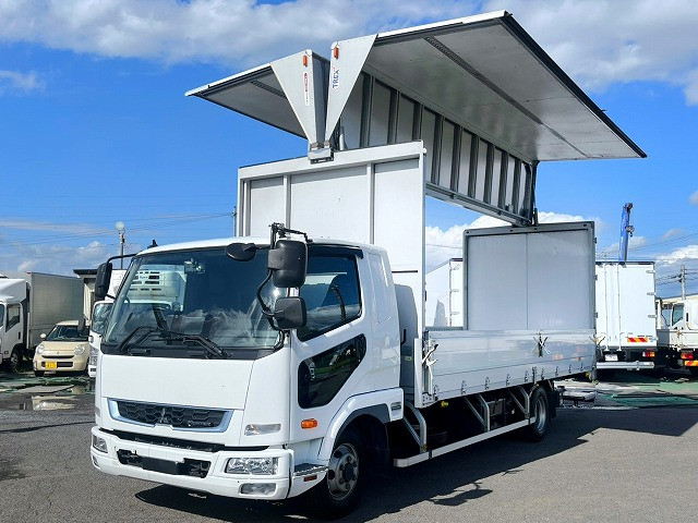 Mitsubishi Fuso Fighter 1