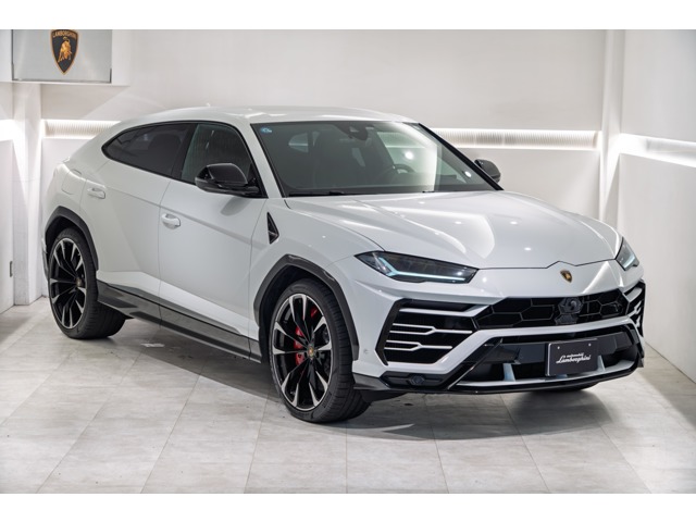 Lamborghini ウルス 1