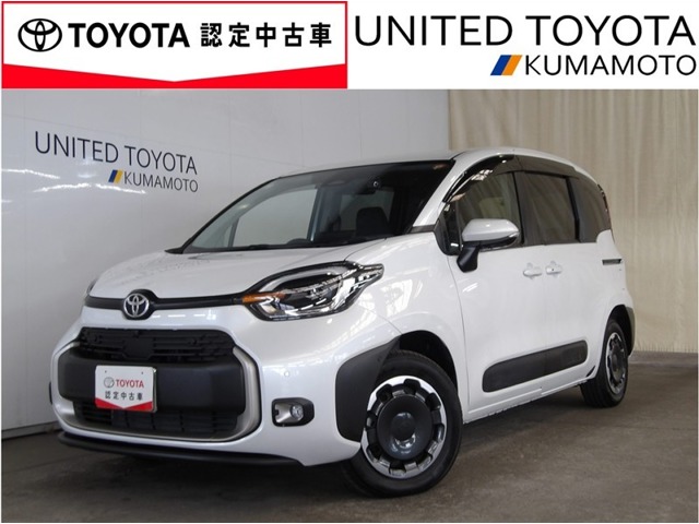 Toyota Sienta 1