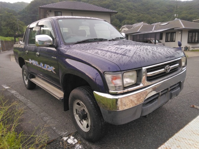 Toyota Hilux 1