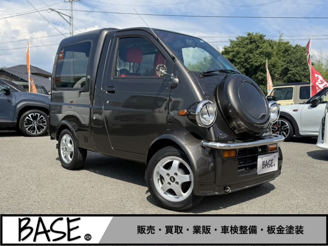 Daihatsu Midget II 1