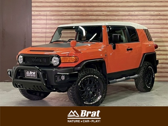 Toyota FJ Cruiser 2