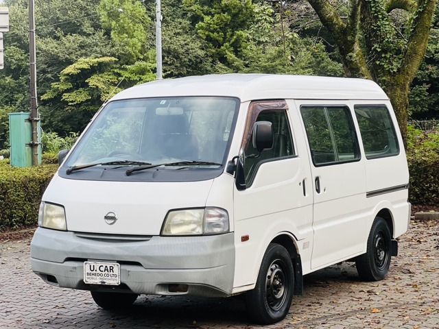 Nissan Vanette 1