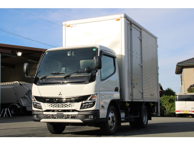 2023 Mitsubishi Fuso Canter