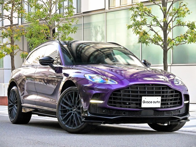 2024 Aston Martin DBX