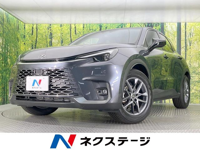 Lexus LBX 1