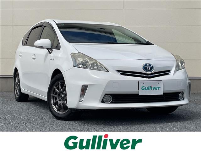 Toyota Prius α 1