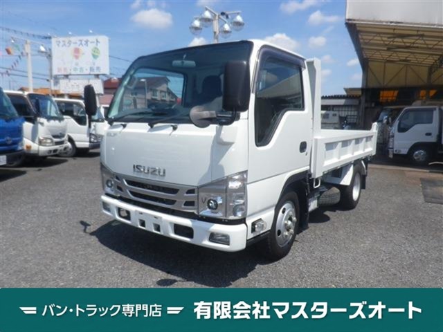 Isuzu Elf 1