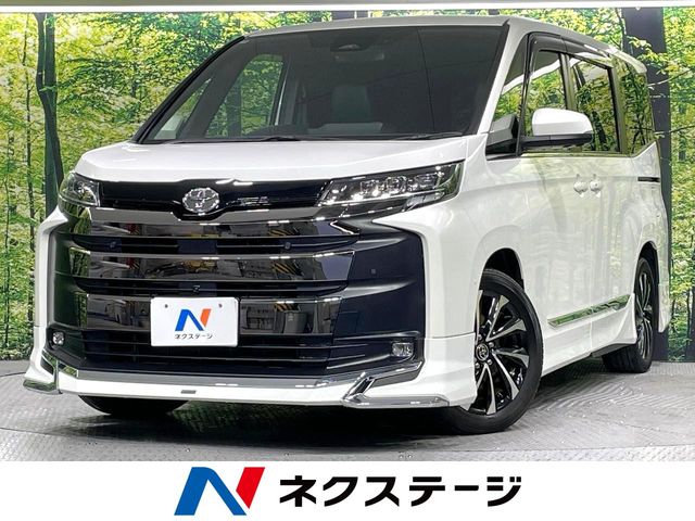 Toyota Noah 2