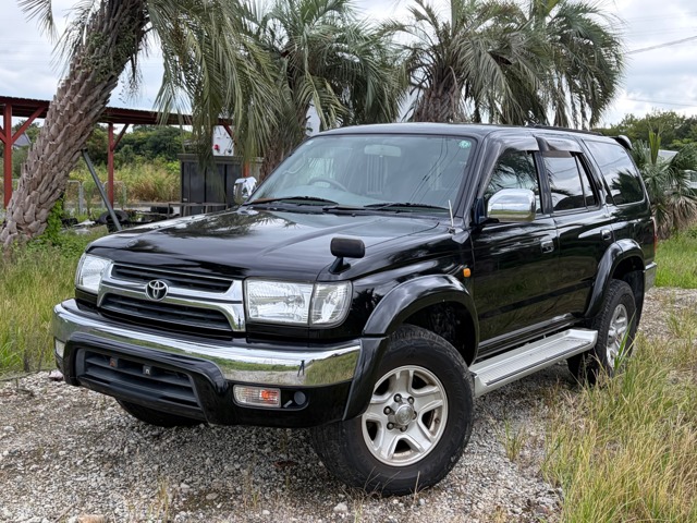 Toyota Hilux Surf 1