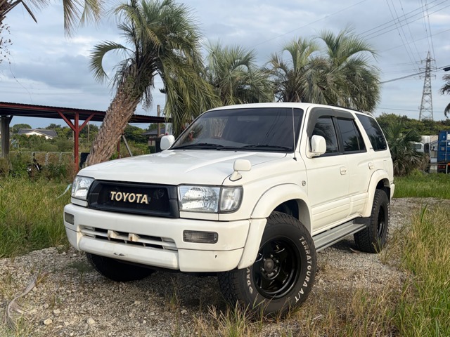 Toyota Hilux Surf 2