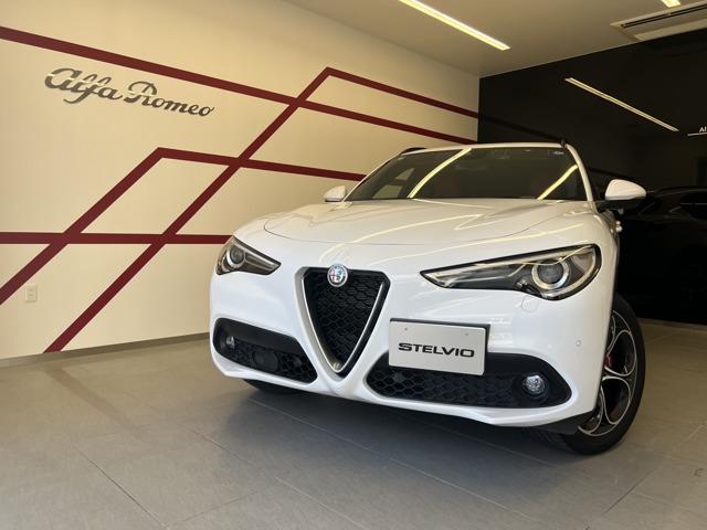 2021 Alfa Romeo Stelvio