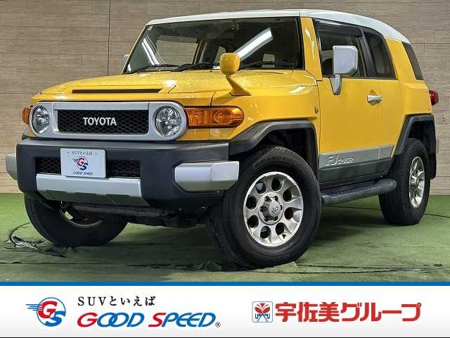 Toyota FJ Cruiser 2