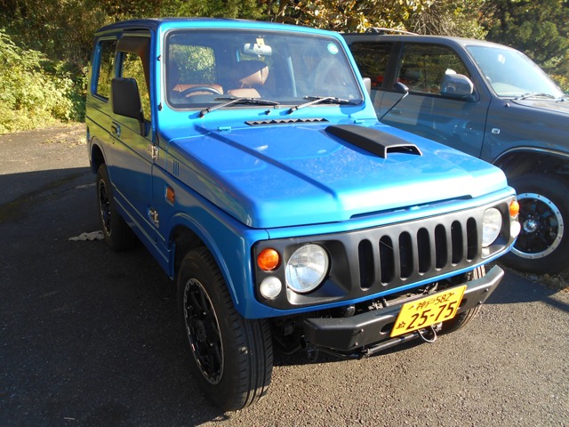 Suzuki Jimny 1