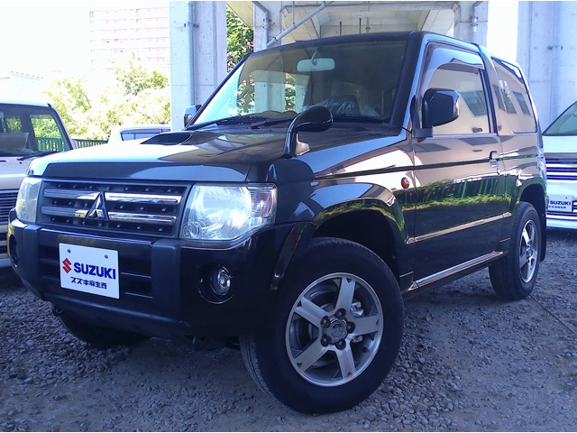 Mitsubishi Pajero Mini 1
