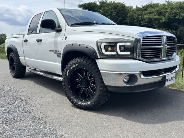 Dodge Ram 1