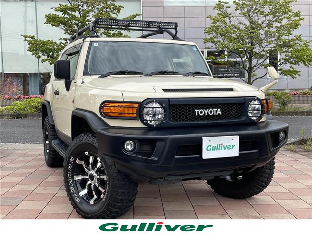Toyota FJ Cruiser 2