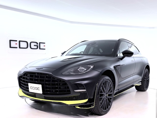 2025 Aston Martin DBX