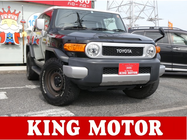Toyota FJ Cruiser 2