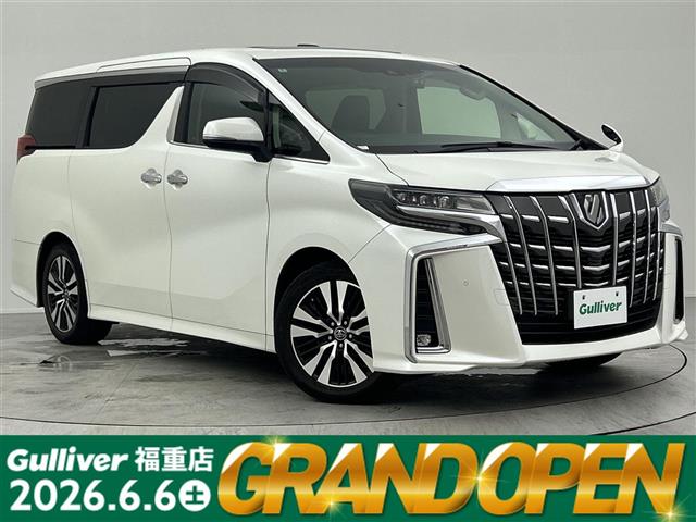 Toyota Alphard 1