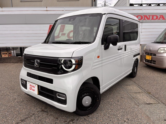 Honda N-VAN 1