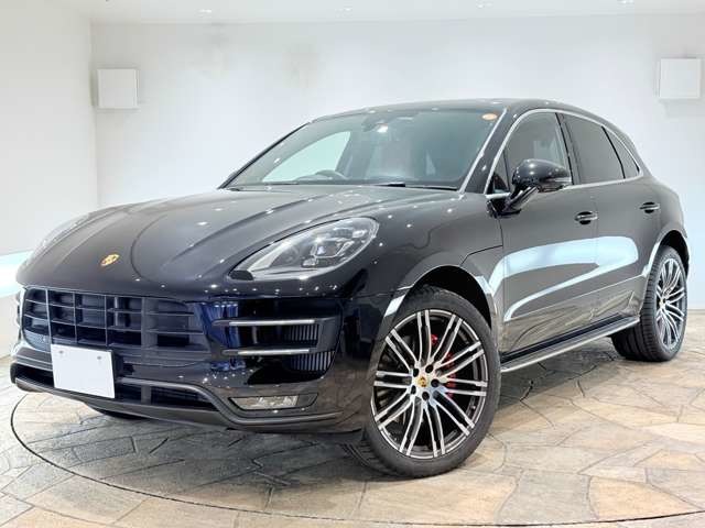 Porsche Macan 2