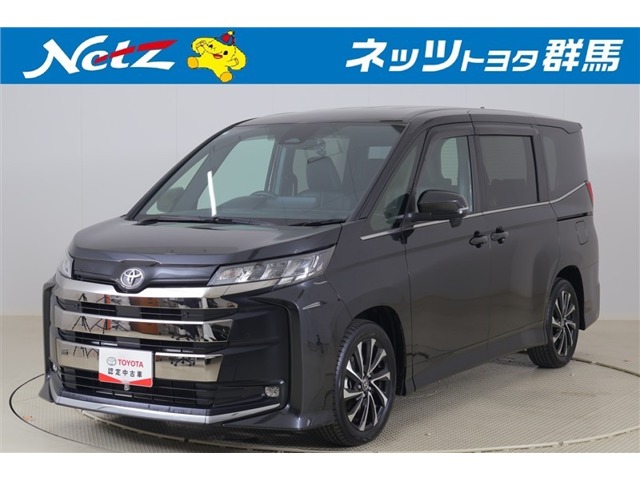 Toyota Noah 1