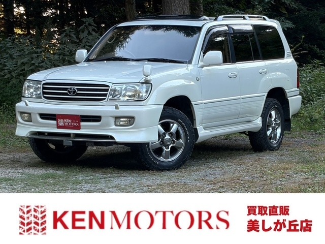Toyota Land Cruiser 100 2