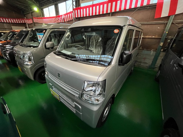 2025 Suzuki Every