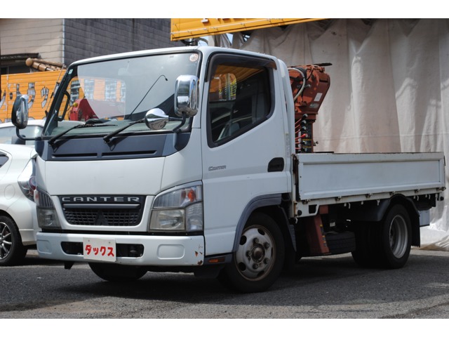 Mitsubishi Fuso Canter 1
