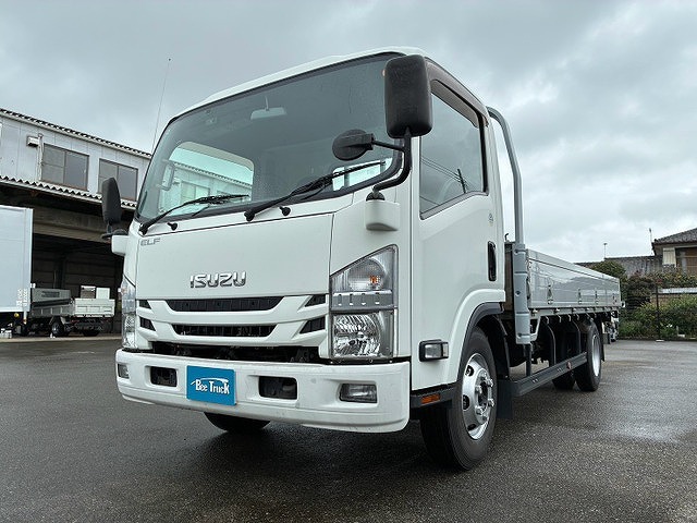 Isuzu Elf 1