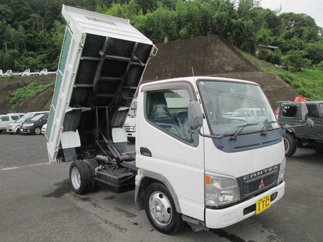 2005 Mitsubishi Fuso Canter