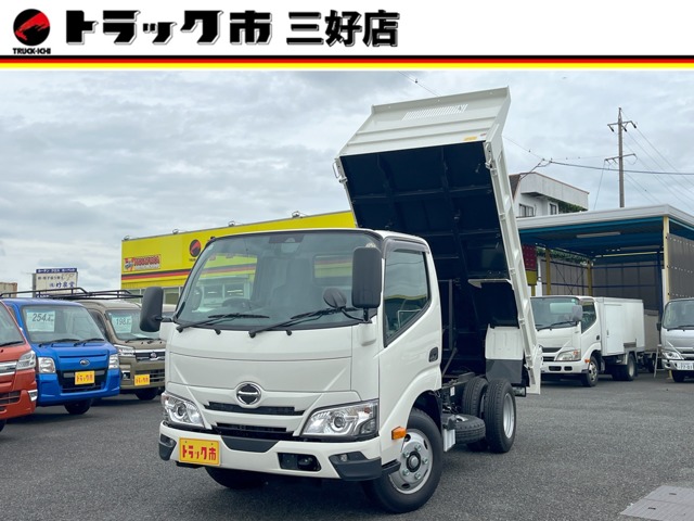 2025 Hino Dutro