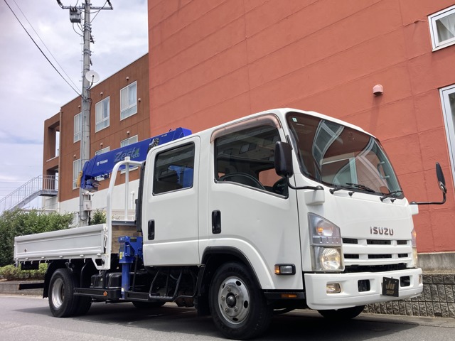 Isuzu Elf 1
