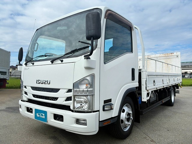 2015 Isuzu Elf